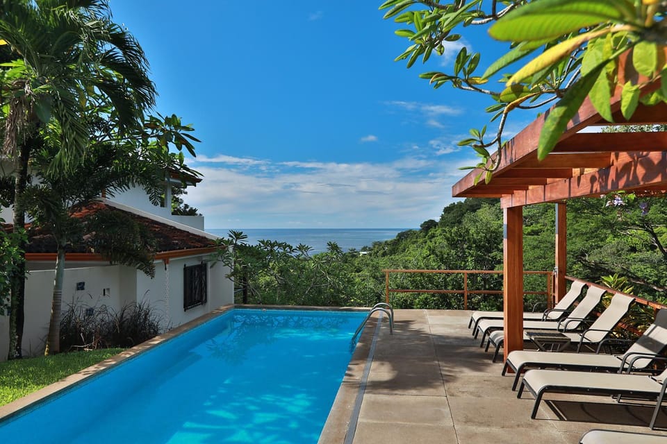 Casa Frangipani Bed and Breakfast in Cobano
