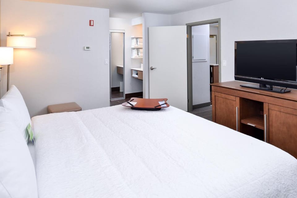 TV and multimedia, Bedroom