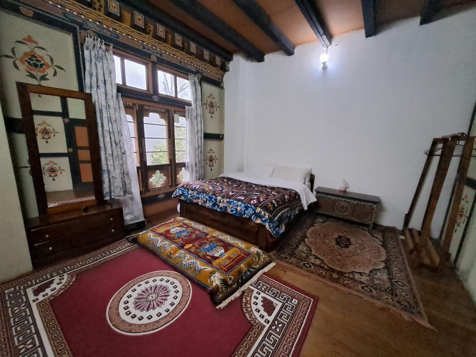 Mendrelgang Homestay Vacation rental in Asia