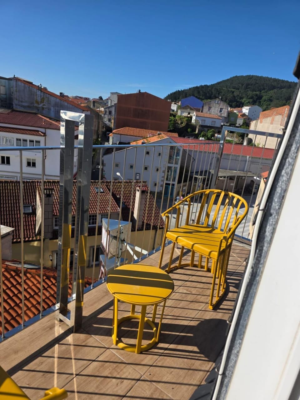 Balcony/Terrace, Mountain view