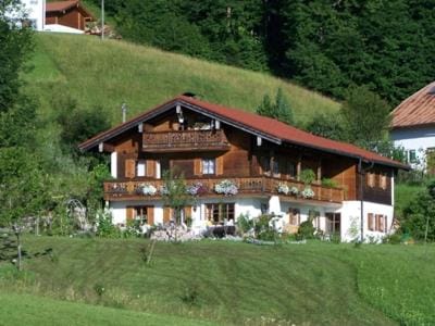 Lehnhäusl Aschauer Bed and Breakfast in Berchtesgaden