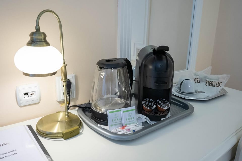 Coffee/tea facilities