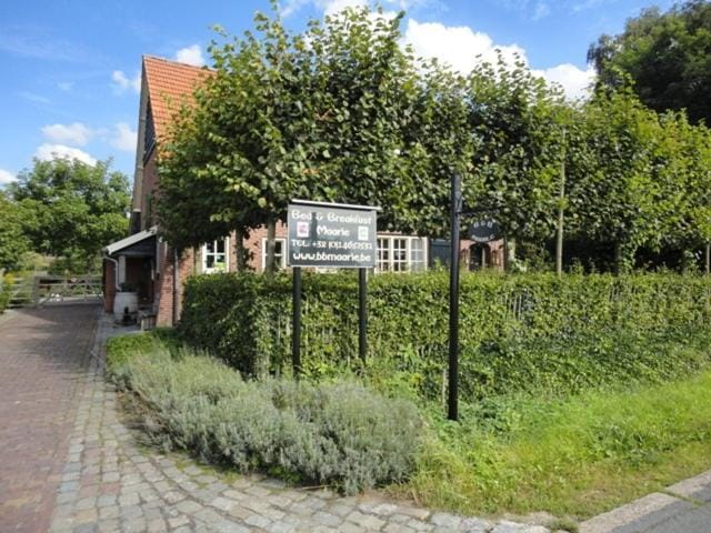 B&B Maarle House in North Brabant (province)