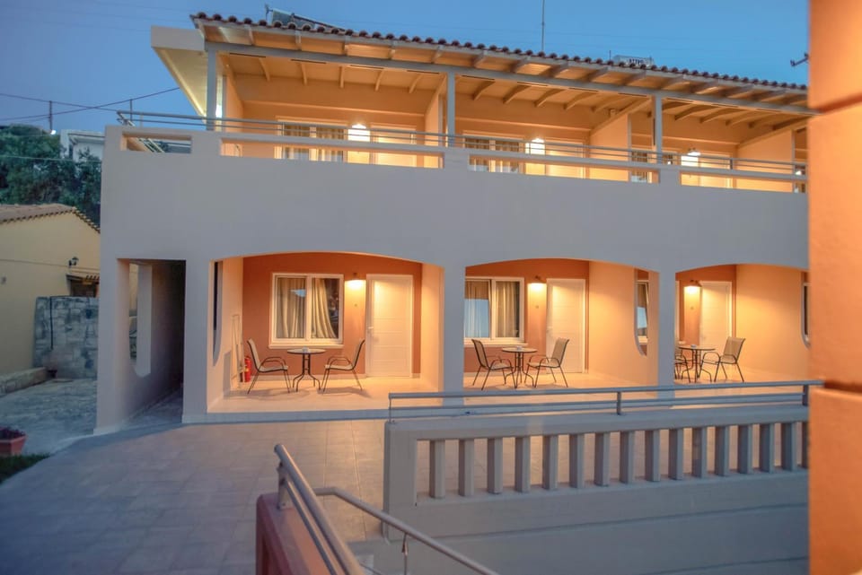 Property building, Balcony/Terrace