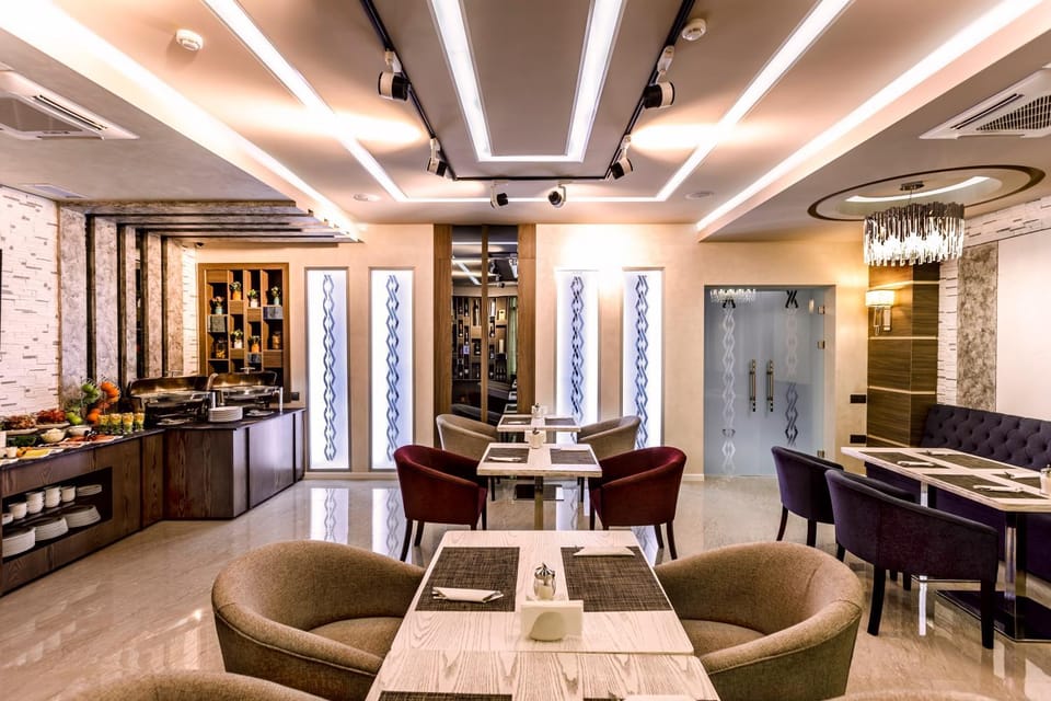 Restaurant/places to eat, Coffee/tea facilities