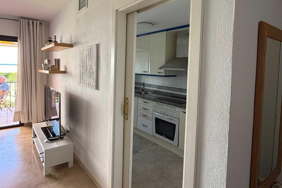 Living room, kitchen
