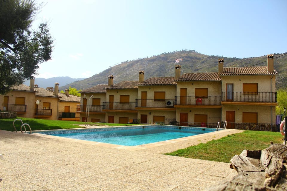 Garden, Solarium, Swimming pool, Swimming pool