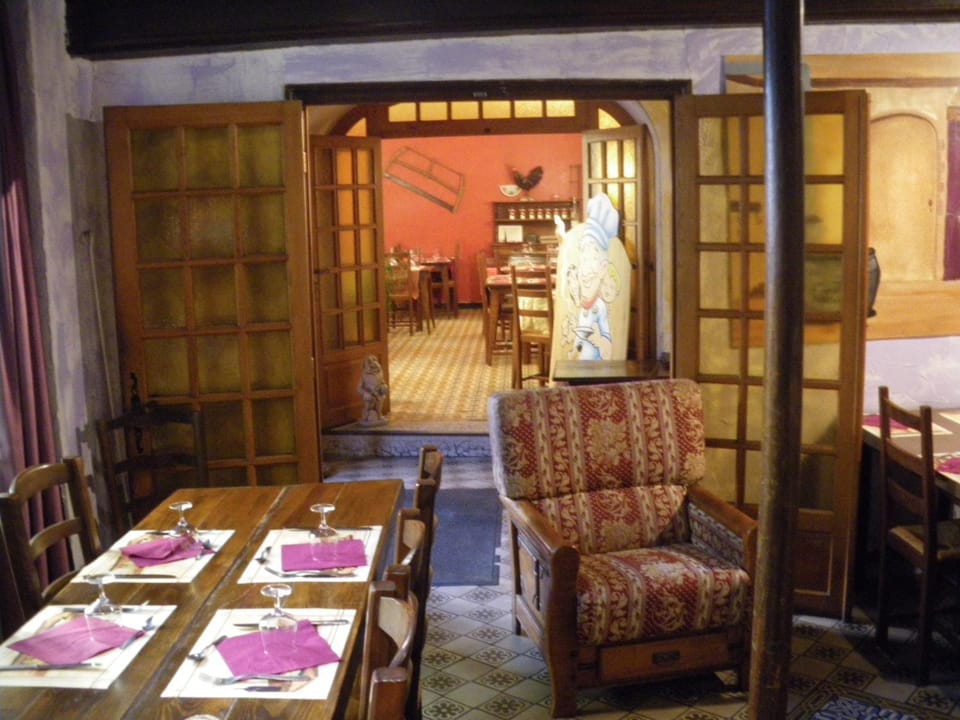 Restaurant/places to eat