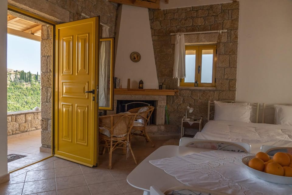 Bed, Balcony/Terrace, Photo of the whole room, Bedroom