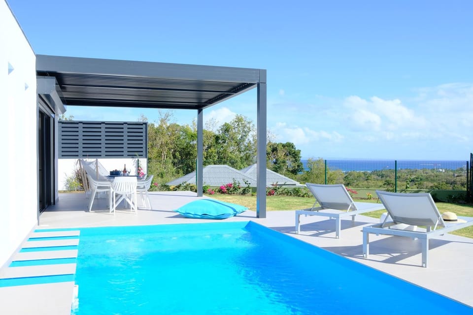 Garden, Balcony/Terrace, Sea view, Swimming pool