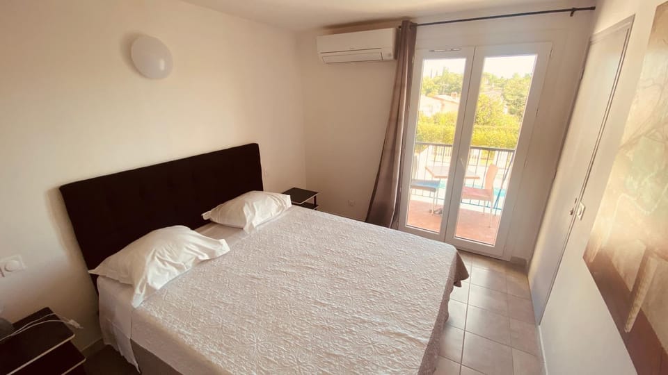 Hôtel de la Poste Piscine Hotel in French Riviera