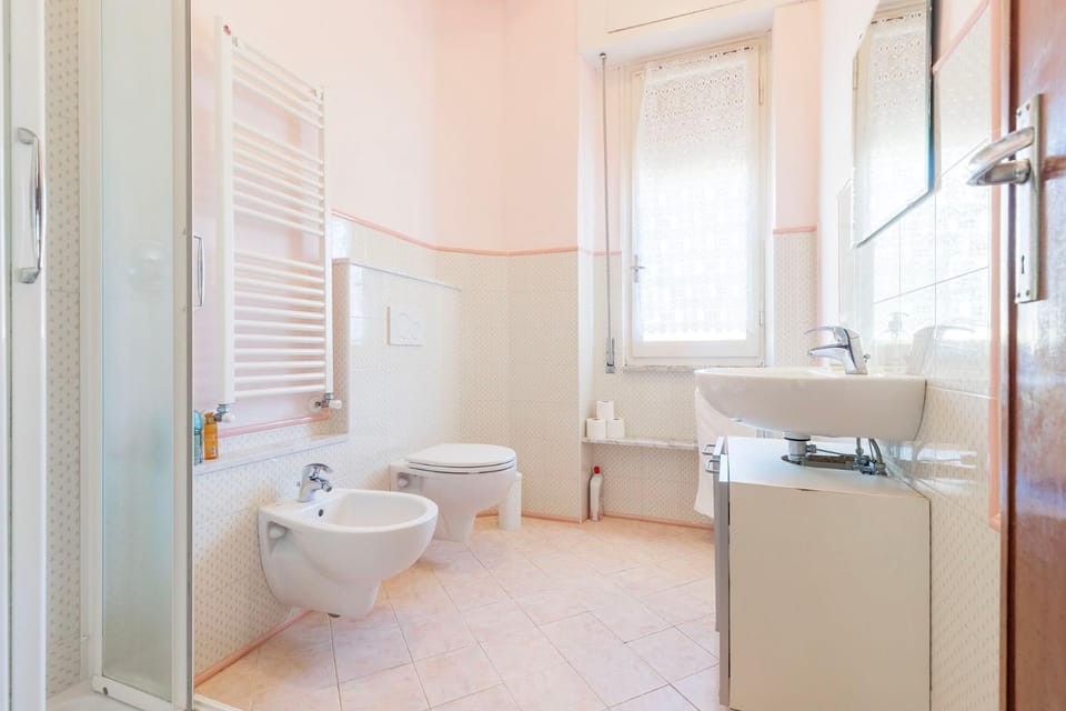 Spazioso appartamento Vista Mare, Levanto Apartment in Levanto