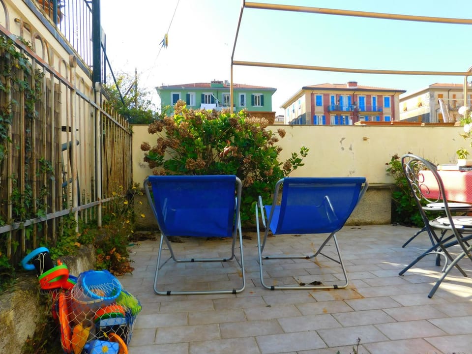 Bilocale con terrazza, Levanto Apartment in Levanto