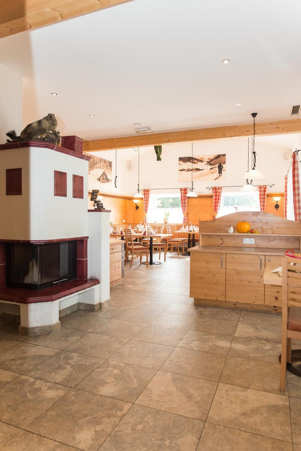 Lounge or bar