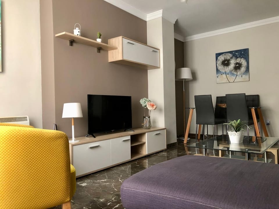 Living room, Lounge or bar
