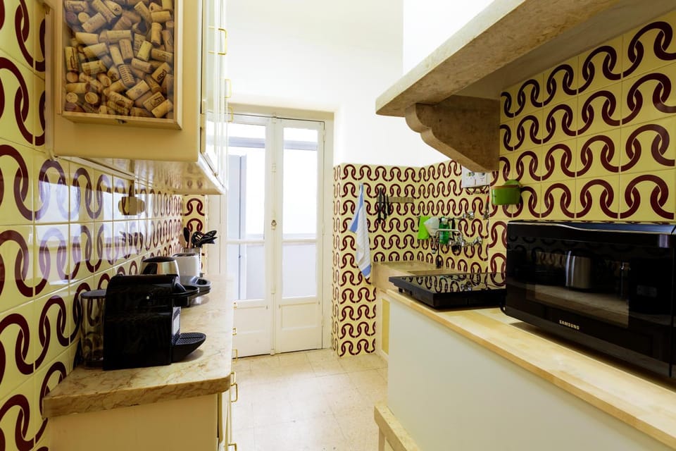 Coffee/tea facilities, Kitchen or kitchenette