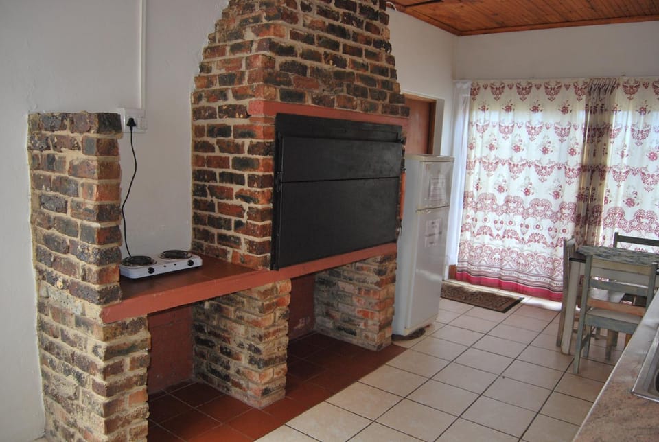 BBQ facilities, Kitchen or kitchenette, Dining area