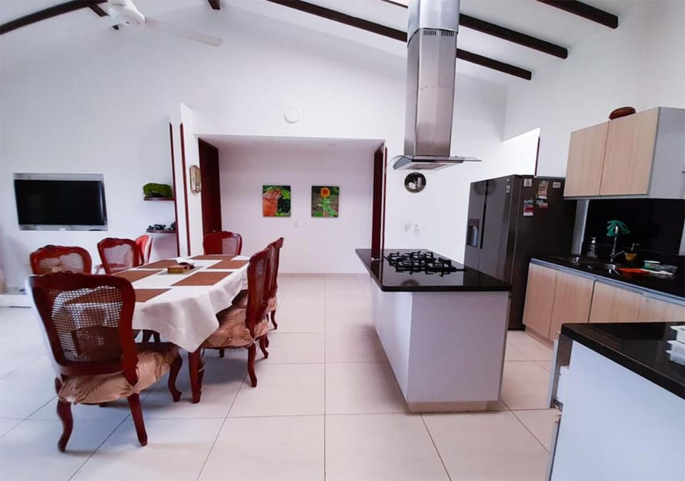 FINCA LUNADAR ANAPOIMA House in Anapoima