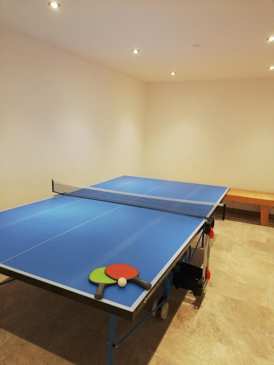 Table tennis