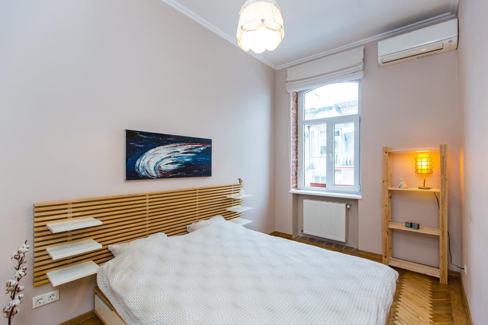 Decorative detail, Bedroom