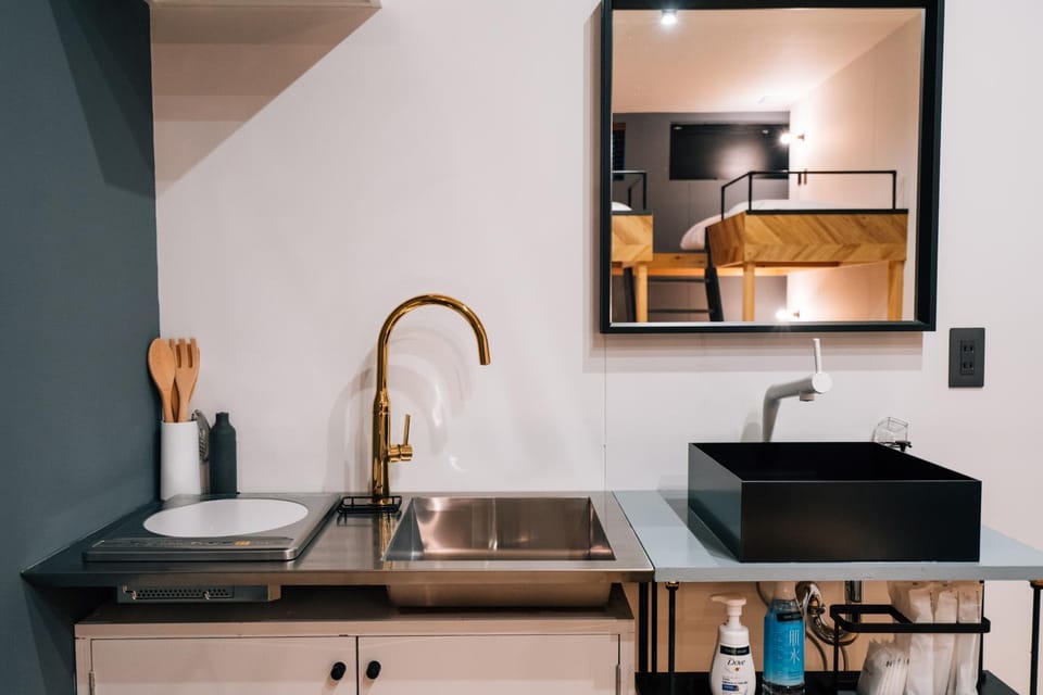 Kitchen or kitchenette