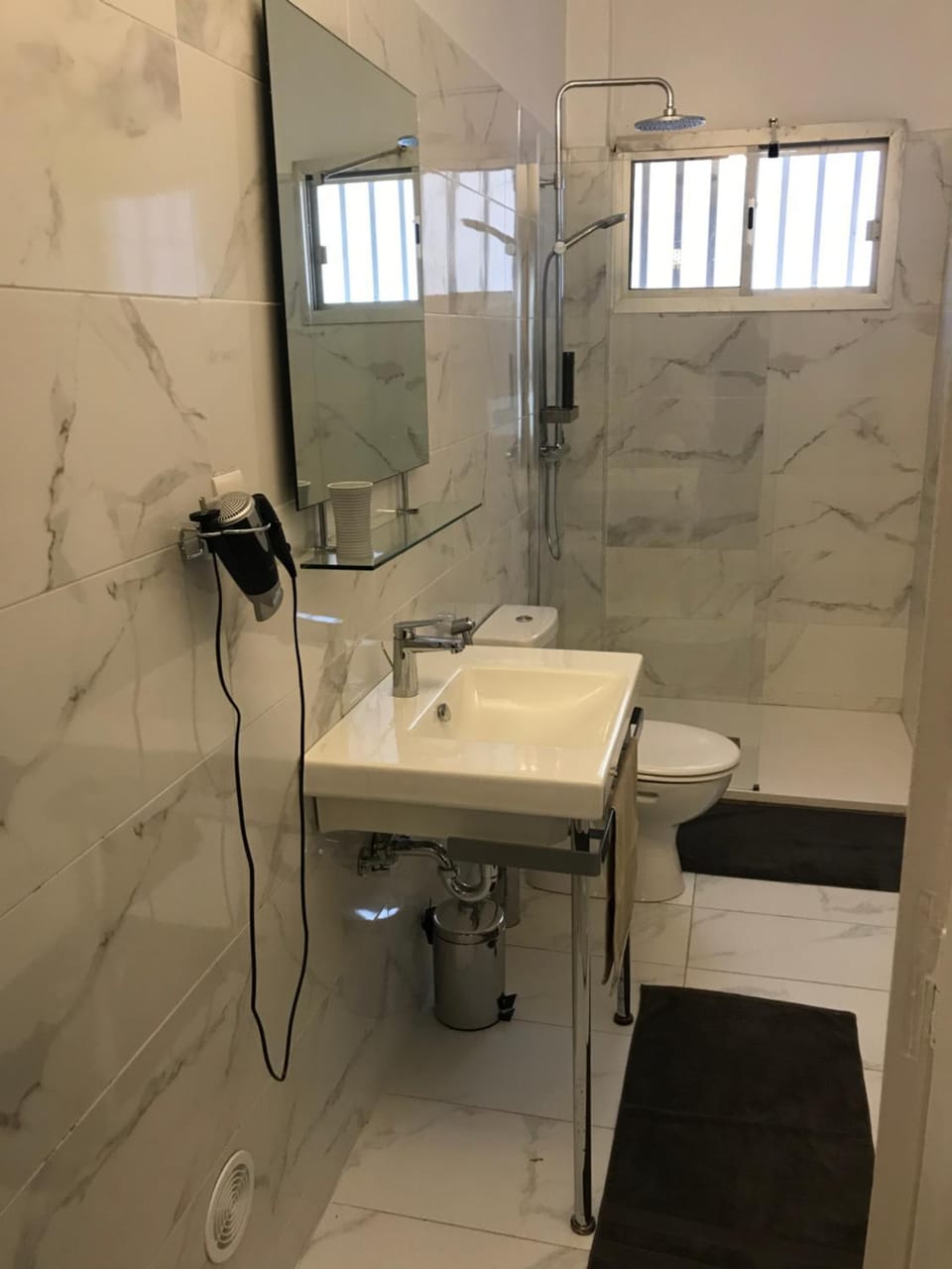 J PAD Hotel in Dakar