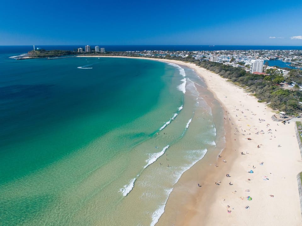 Beach, Location