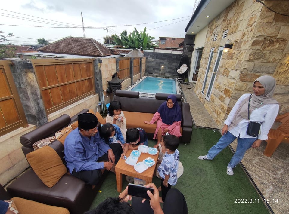 Puncak Pinus and Pool Villa in Batu