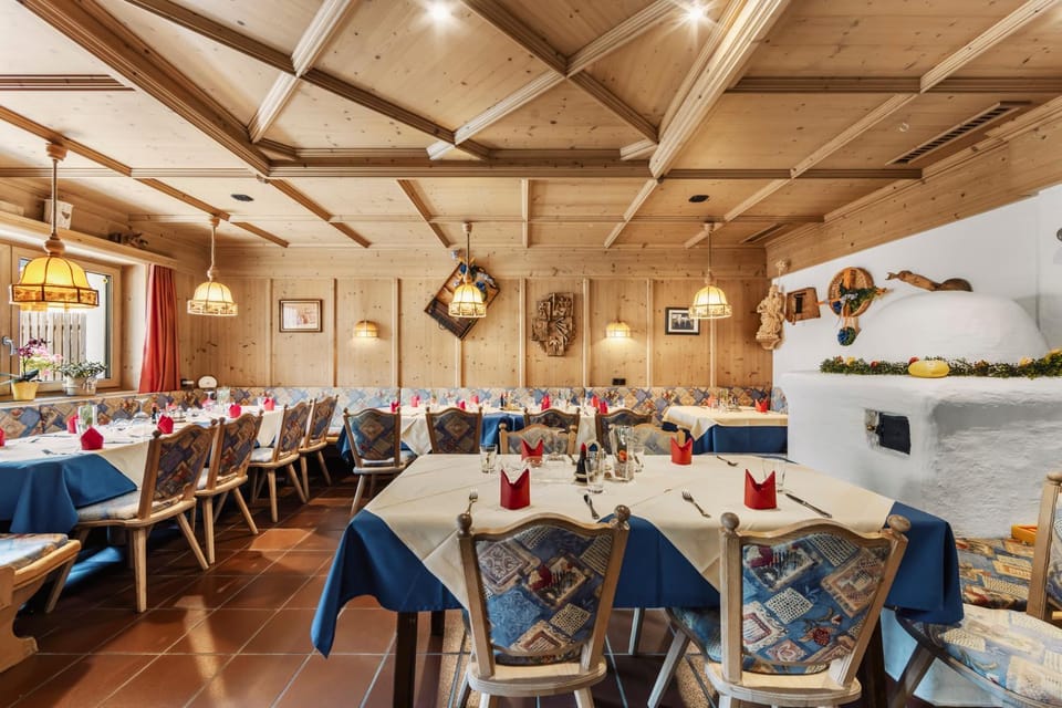 Gasthof Pension Granstein Bed and Breakfast in Trentino-South Tyrol