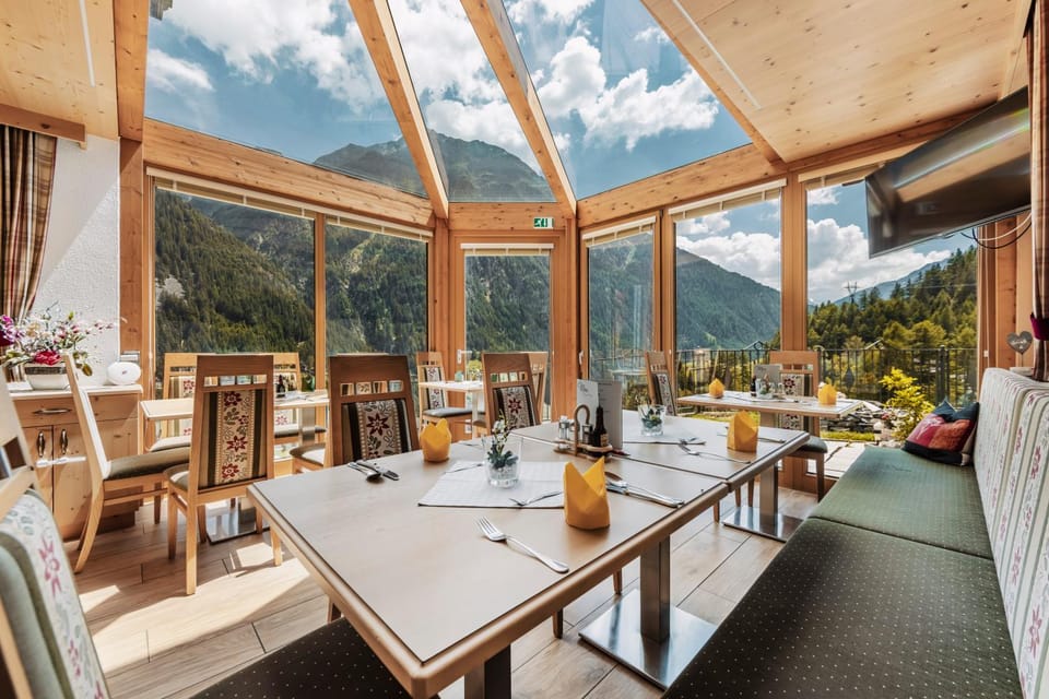 Gasthof Pension Granstein Bed and Breakfast in Trentino-South Tyrol