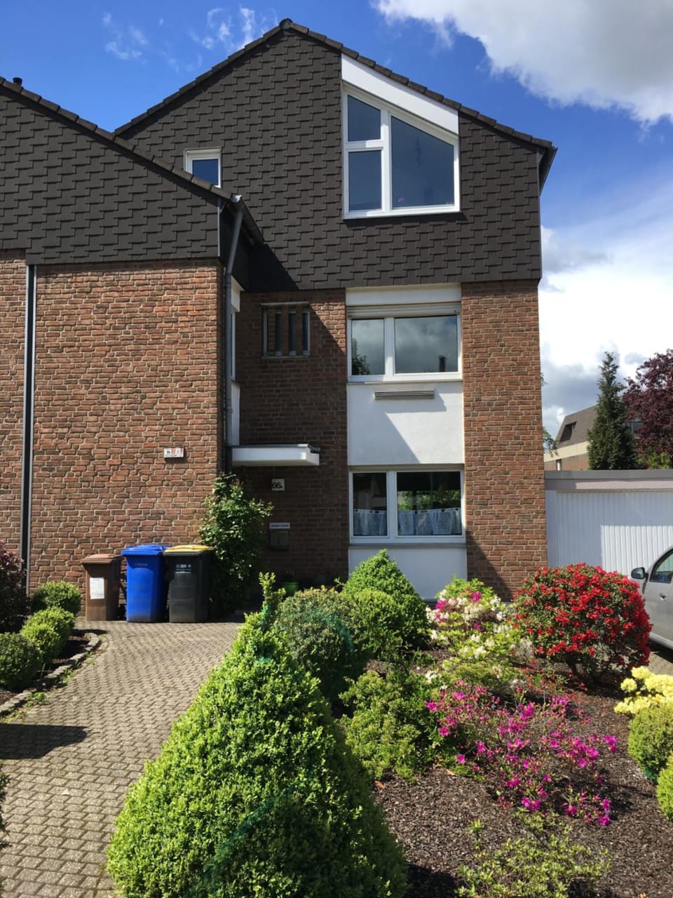 Facade/entrance, Spring, Day, On site, Street view, Street view
