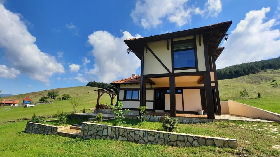 Mountain View Retreat Mionica Villa in Zlatibor District, Serbia