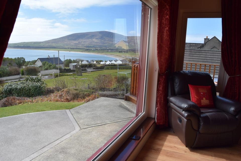 Ard na Carraige, Ventry Holiday Home House in County Kerry