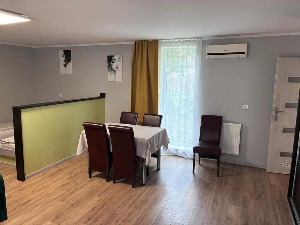 Letnia Oaza "Forsycja" Nature lodge in Masovian Voivodeship