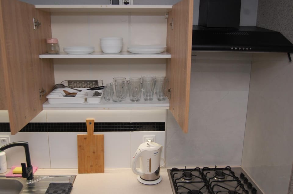 Coffee/tea facilities, Kitchen or kitchenette, pet friendly, kitchen