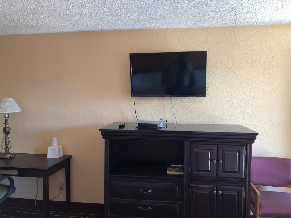 Dogwood Park Inn Motel in Springfield