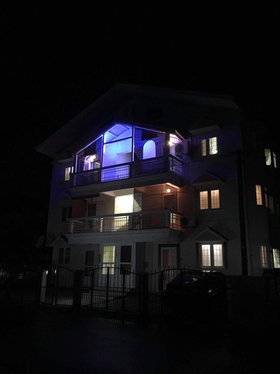 Facade/entrance, Night