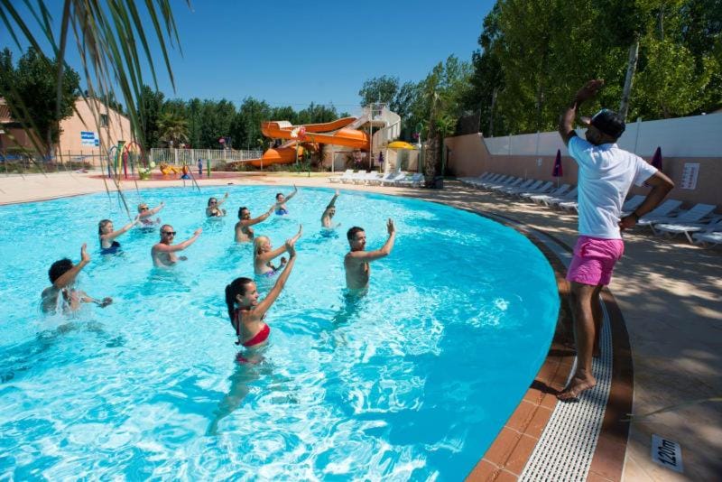 Swimming pool