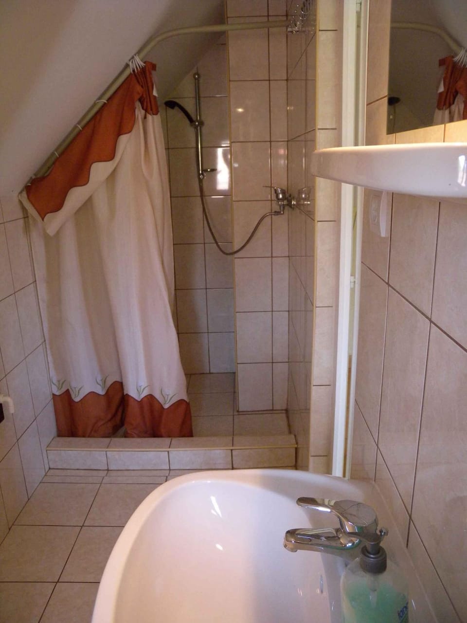 Shower, Bathroom
