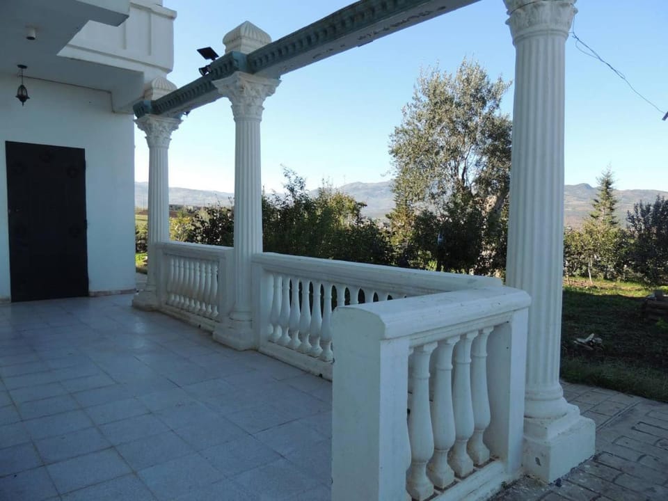 Patio, Balcony/Terrace