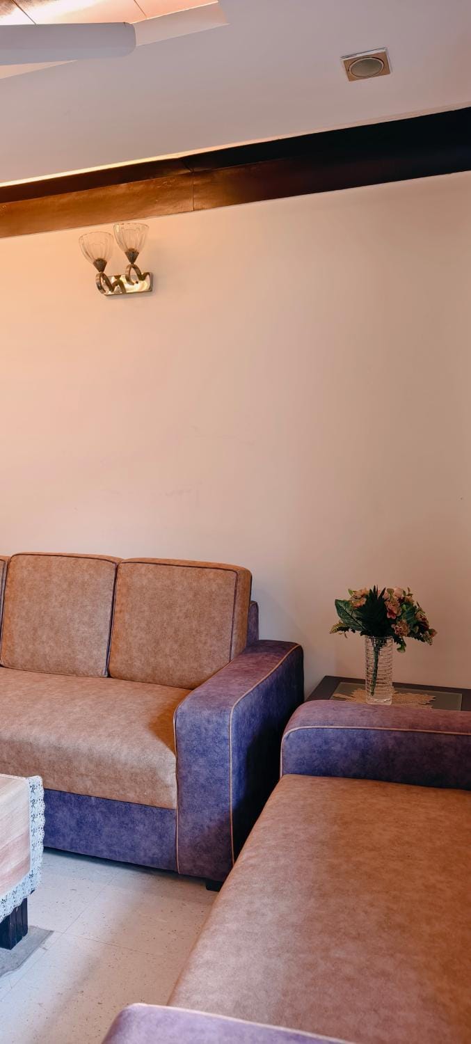 Hostmystay- 3bhk apartment!Greater kailash 1 Apartment in New Delhi