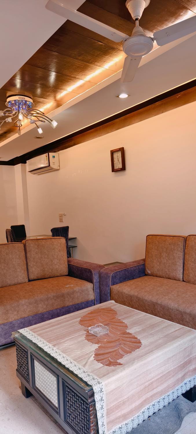 Hostmystay- 3bhk apartment!Greater kailash 1 Apartment in New Delhi