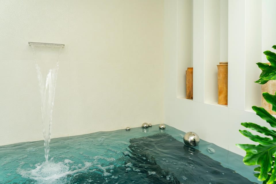 Bathroom, Spa and wellness centre/facilities, Swimming pool