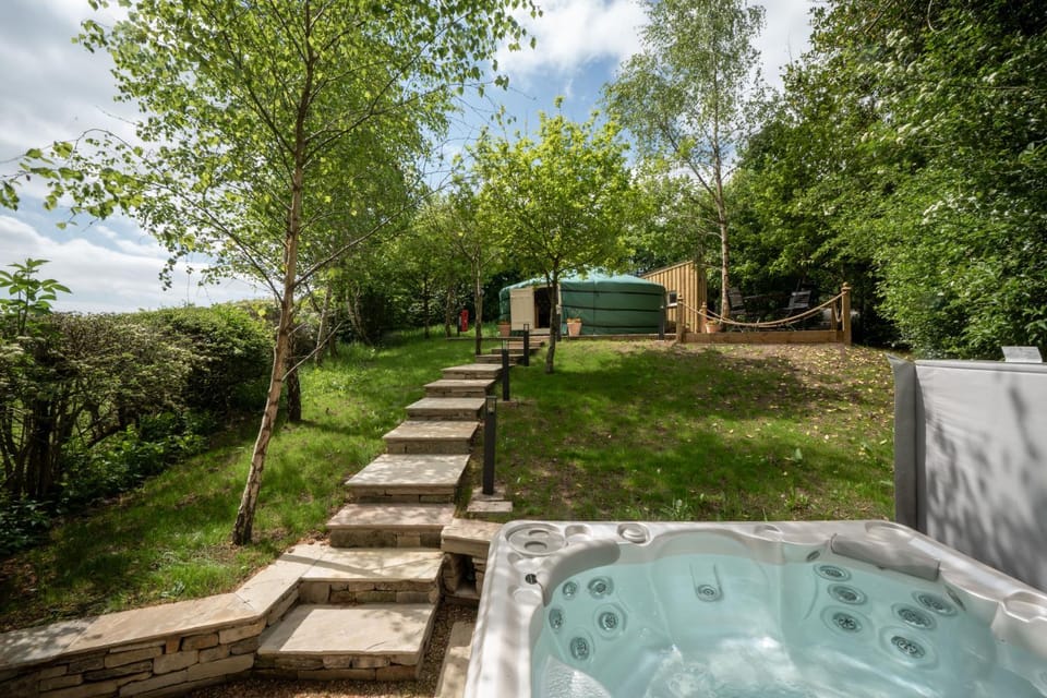 Facade/entrance, Garden, Garden, Hot Tub, Hot Tub