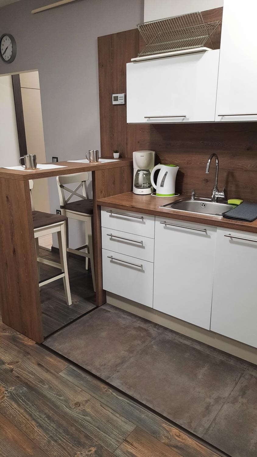 Coffee/tea facilities, Kitchen or kitchenette