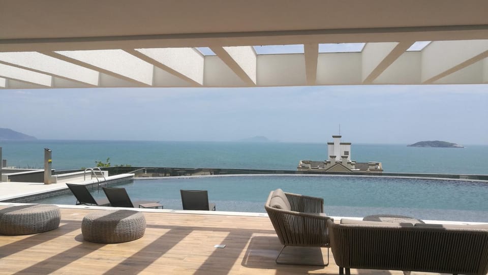 EA - Apto com vista do mar na Praia dos Ingleses, Florianópolis, SC Apartment in Florianopolis