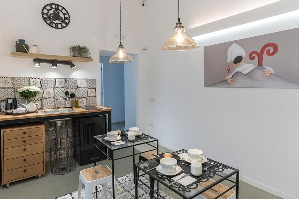 Coffee/tea facilities, Kitchen or kitchenette, Communal kitchen, Breakfast, Buffet breakfast