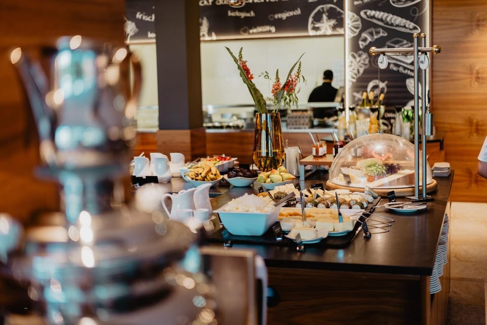 Breakfast, Buffet breakfast