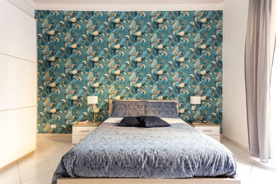 Bed, Photo of the whole room, Bedroom