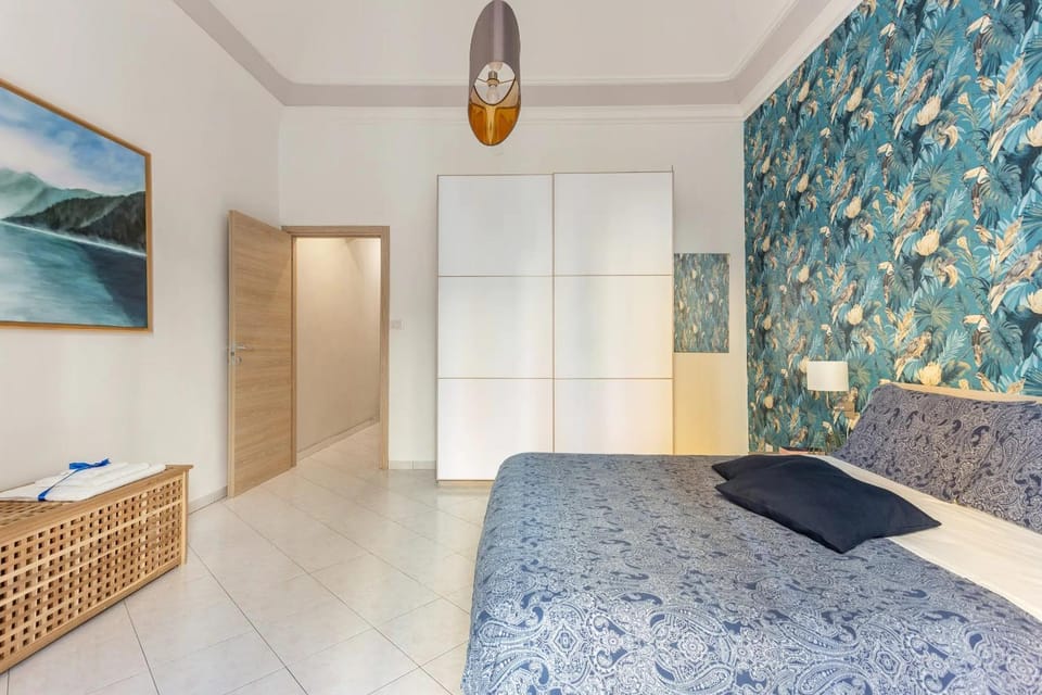 Bed, Photo of the whole room, Bedroom, towels, wardrobe, air conditioner